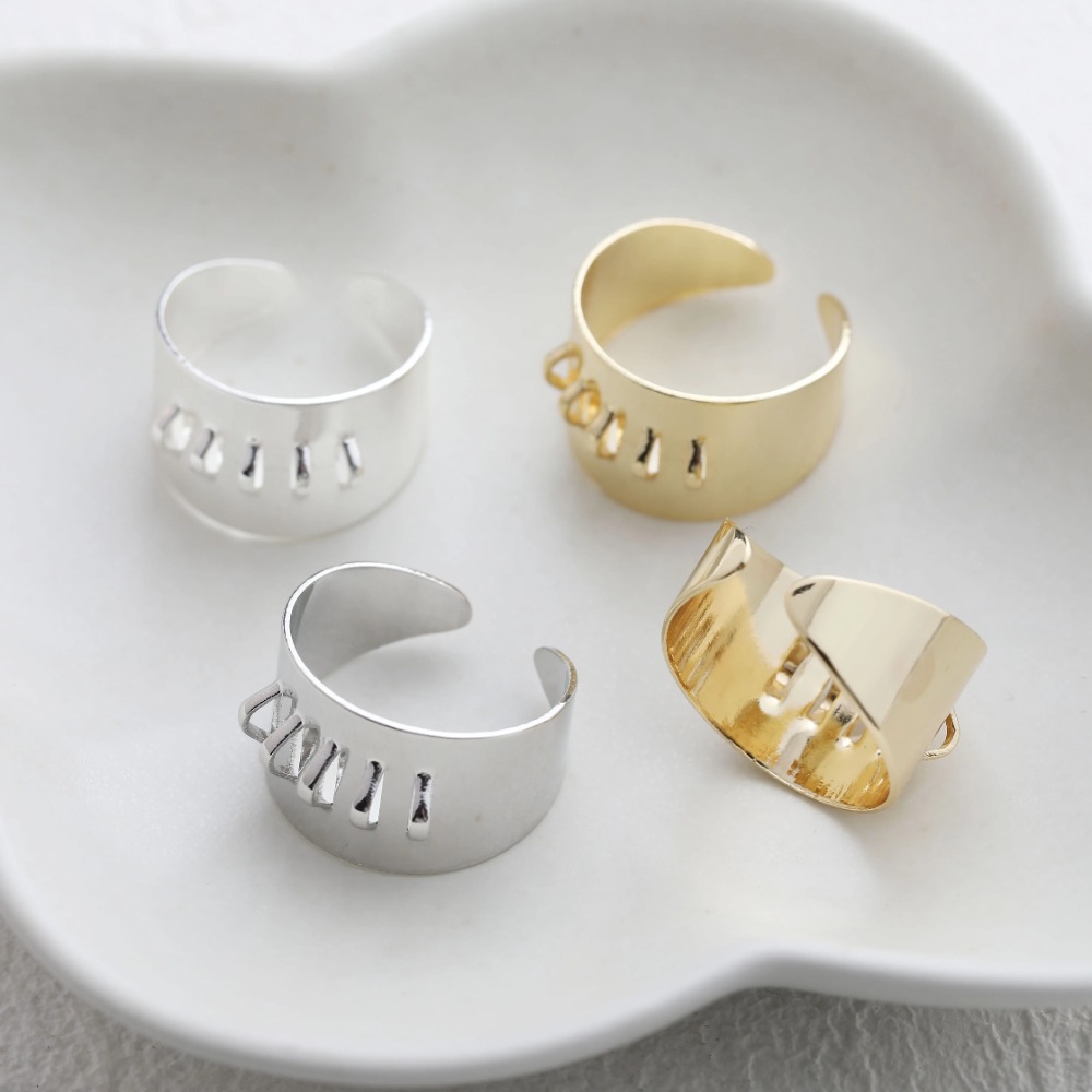 Gold Plated Ring - 4 adet pirinç halka ayarları asılı
