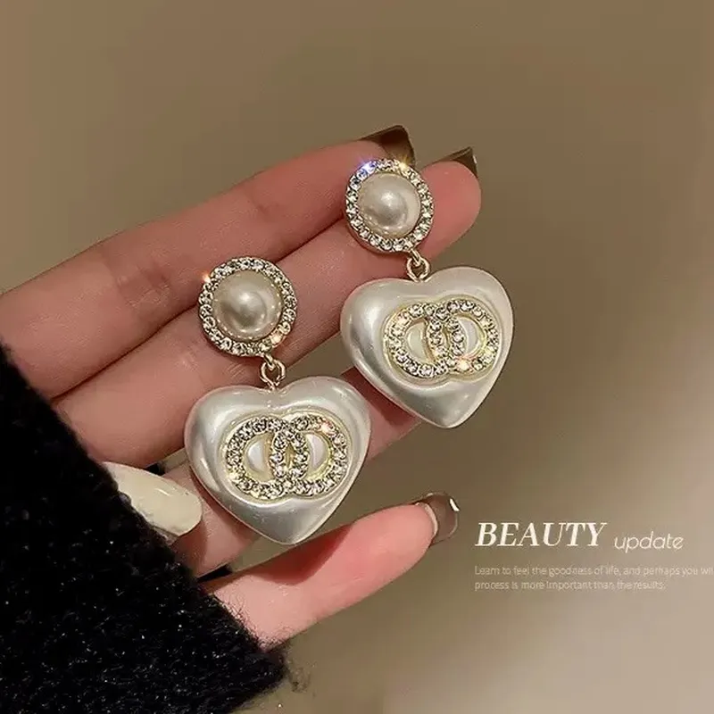 Diamond Stud Earrings - 2026 Gümüş İğne Fransız Elmas İşlemeli