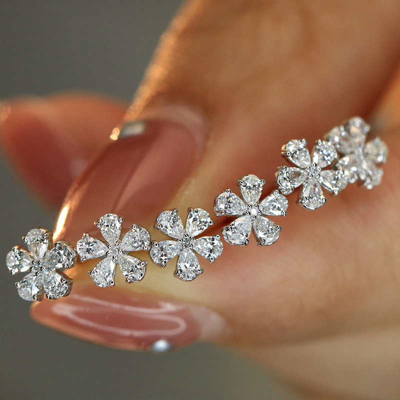 Aazuo Güzel Takı 18K Orijinal  - Diamond Stud Earrings incelemesi ve fiyatı