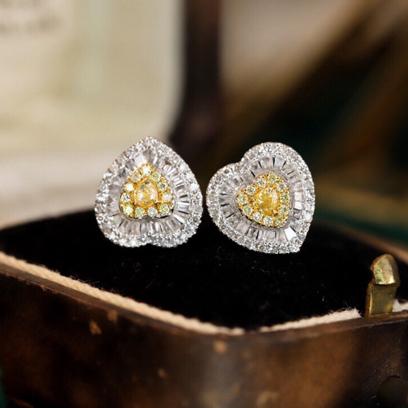 Kazuo Gerçek 18 K Katı Beyaz A - Diamond Stud Earrings incelemesi ve fiyatı