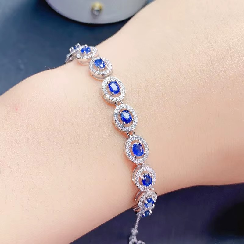 KJJEAXCMY kaliteli mücevher 92 - Al Ain Jewelry & Watches Exhibition 2025 incelemesi ve fiyatı